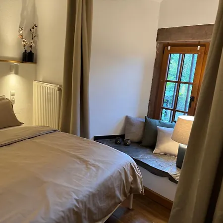 Burg Hausen Apartment *