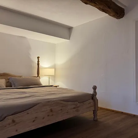 Burg Hausen * هيمباخ