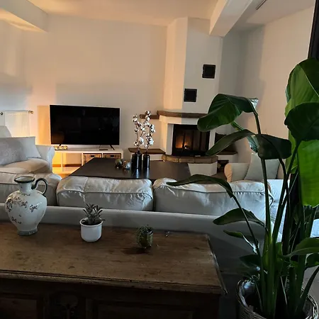 Burg Hausen هيمباخ